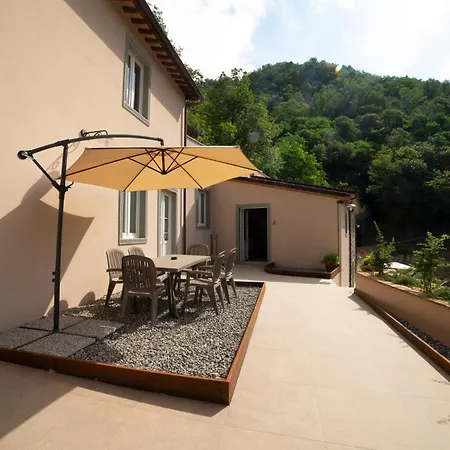 Raggio Di Sole Feriehus Grotte (Tuscany)