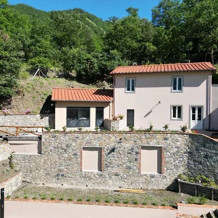 Feriehus Raggio Di Sole Grotte (Tuscany)